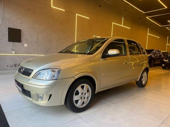 CHEVROLET CORSA 1.4 MPFI PREMIUM 8V FLEX 4P MANUAL CHEVROLET CORSA 1.4 MPFI PREMIUM 8V FLEX 4P MANUAL